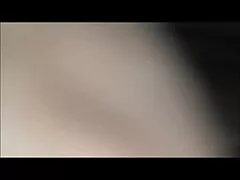 خدمت امرأتان رجل واحد بالقرب من حمام السباحة وفي سكسي اجنبي 2014 المنزل