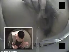 حصلت الصديقات بنات سكسي اجنبي قرنية مباشرة في السيارة وإغواء الرجل