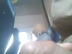 رجل محظوظ تمزيق صديقتين سكسي اجنبي مترجم للعربي
