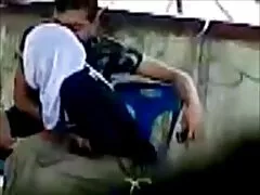 أحضر الطفل إلى افلام سكسي اجنبي المنزل صديقته ورجل مارس الجنس على حد سواء