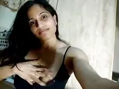 دعت زوجة شابة منزلها الحبيب سكسي اجنبي مترجم بالعربي
