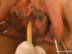 أحضر الطرد نيج سكسي اجنبي إلى سحق أحمر